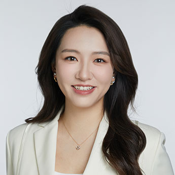 Miranda Wang